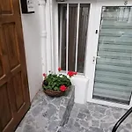 Republicii Rustic In Center Apartment Brasov