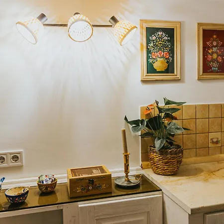 Republicii Rustic In Center *